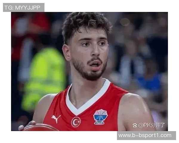 申京生涯第11场比赛创佳绩30分10板5助仅次于哈登和大梦成为队史第三多 申京生涯第11场比赛创佳绩30分10板5助仅次于哈登和大梦成为队史第三多