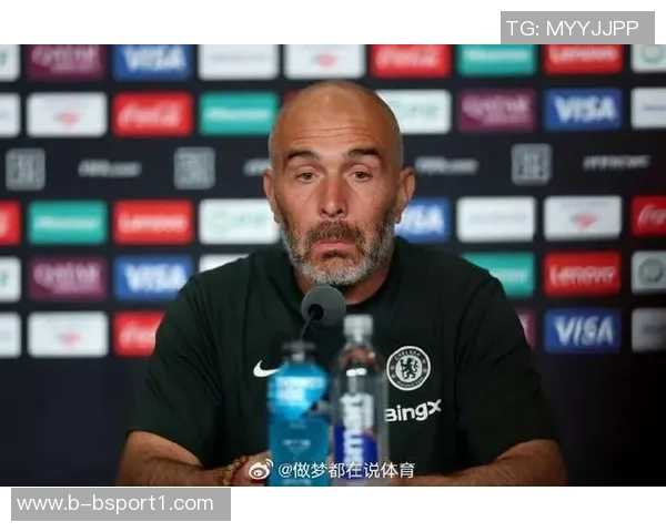 埃斯特旺盛赞马雷斯卡的激励与关怀,称其为真正的大好人 埃斯特旺盛赞马雷斯卡的激励与关怀,称其为真正的大好人