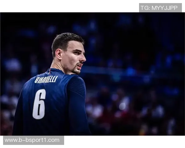 阿根廷全队球员佩戴黑色袖标悼念已故博卡主帅鲁索的感人时刻