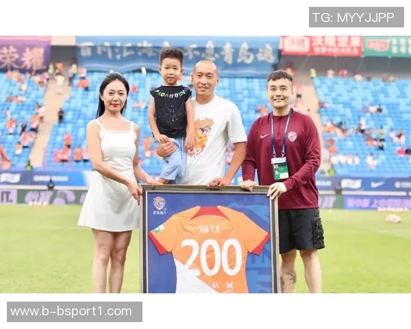 半场战报兰克尔泽补射得分青岛海牛暂时领先武汉三镇亚泰降级危机加剧