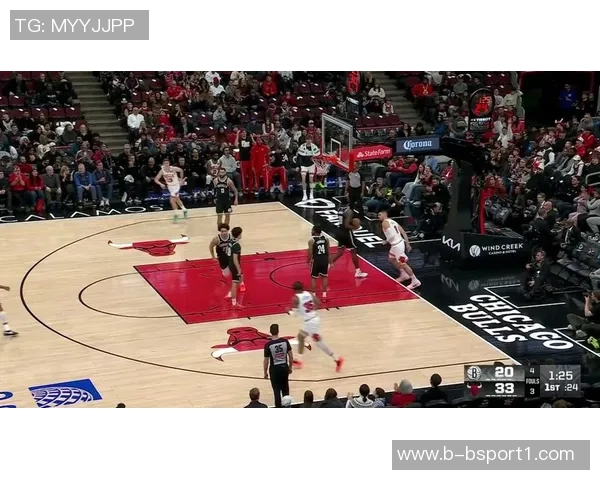 怀特称与武切维奇挡拆配合默契增强球队进攻武器提升整体表现 怀特称与武切维奇挡拆配合默契增强球队进攻武器提升整体表现