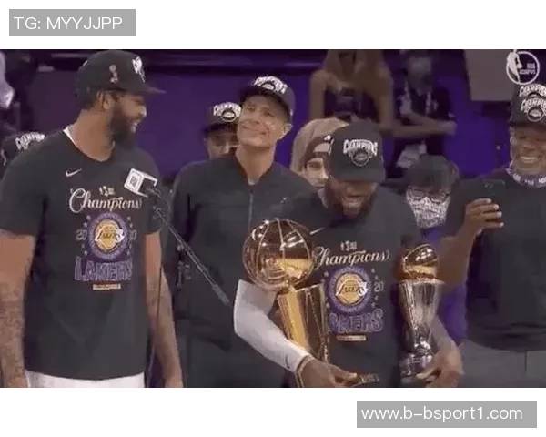 湖人对蒂米的关注加剧詹姆斯被下放南湾湖人后球队动态分析